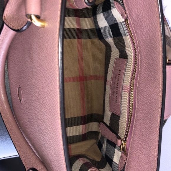 Burberry Medium buckle crossbody - Picture 2 of 7